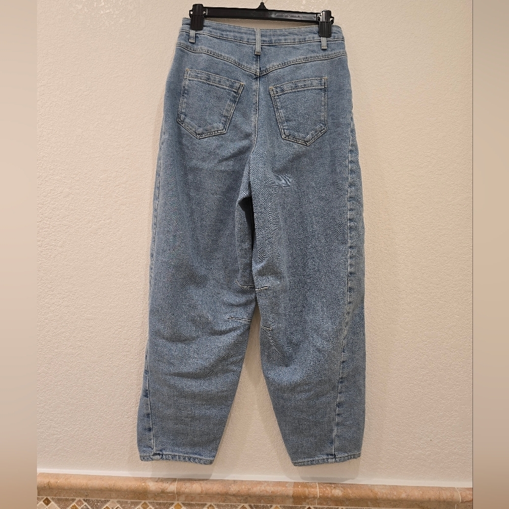 Oliver Bonas Blue Denim Relaxed Barrel Jeans Size 2 - Picture 2 of 9